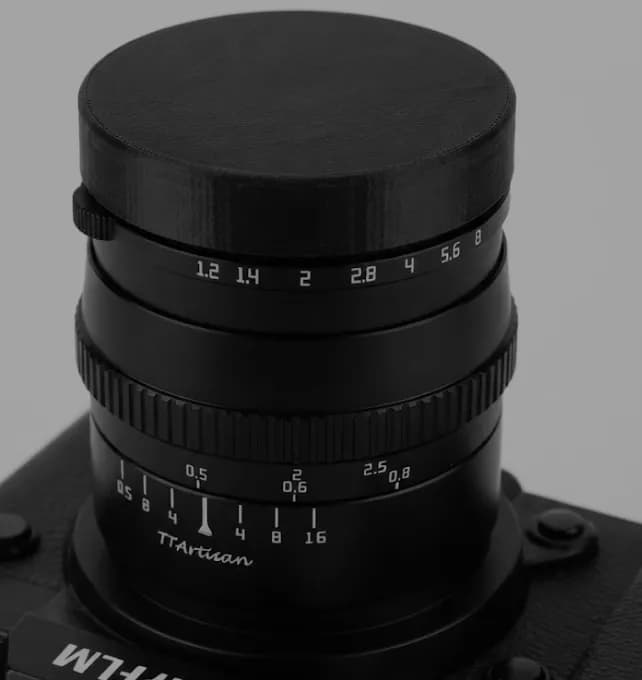 Захисна кришка об'єктива для TTArtisan 50mm (чорна)