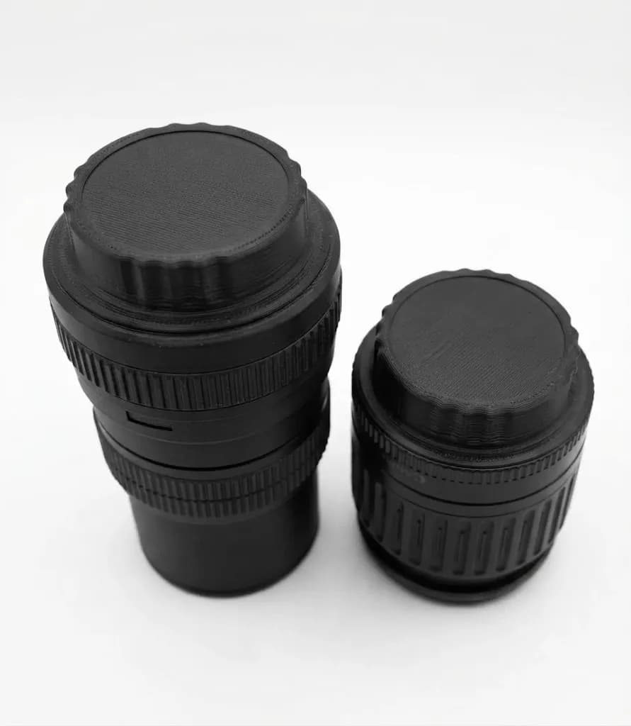 Задня кришка об'єктива для Canon EF та EF-S чорна