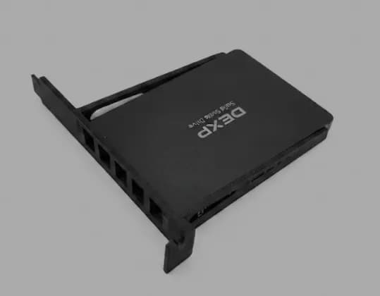 Кронштейн PCI для 2,5-дюймових SSD або HDD чорний