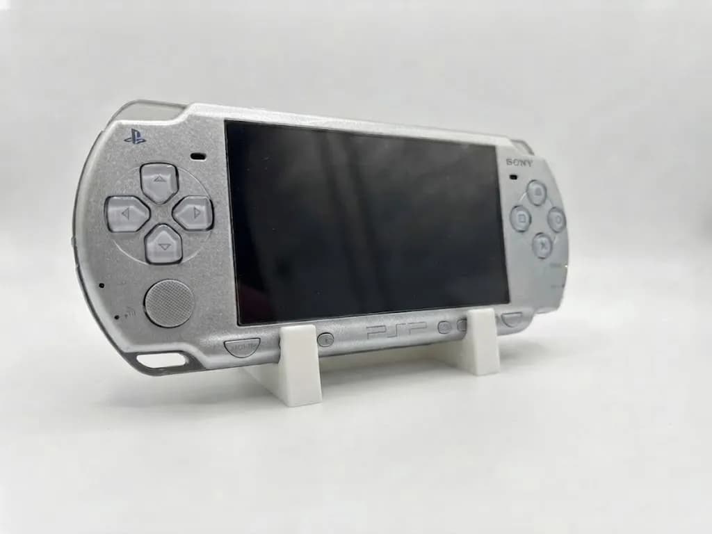 Проста підставка для PSP моделі 2000, біла - зображення 1