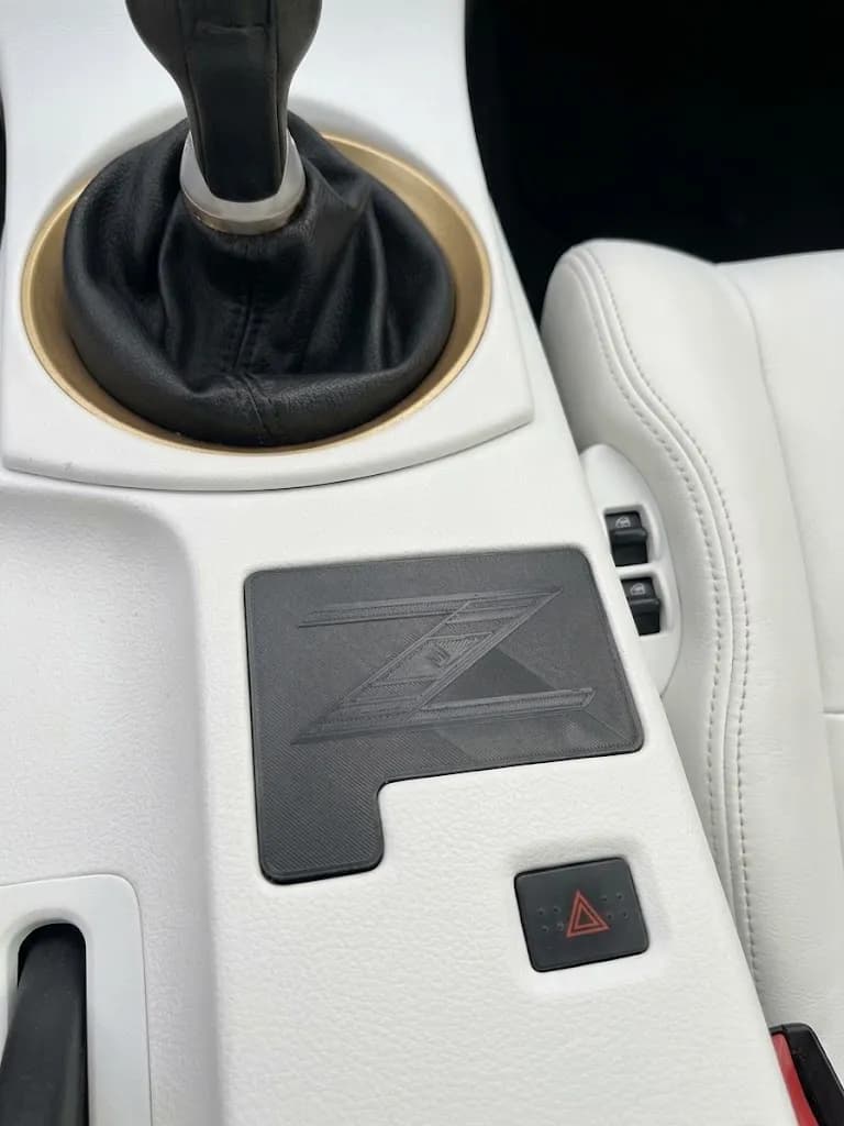 Кришка та коробка попільнички для Nissan 350Z, чорна - зображення 1