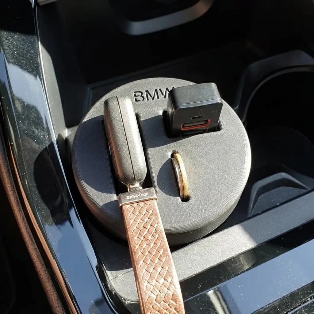 Органайзер для підстаканника BMW X1, для ключа та пульта гаражних воріт, чорний - зображення 1
